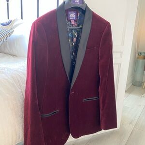 Red and Black Velvet Tuxedo with Elegant Contrast